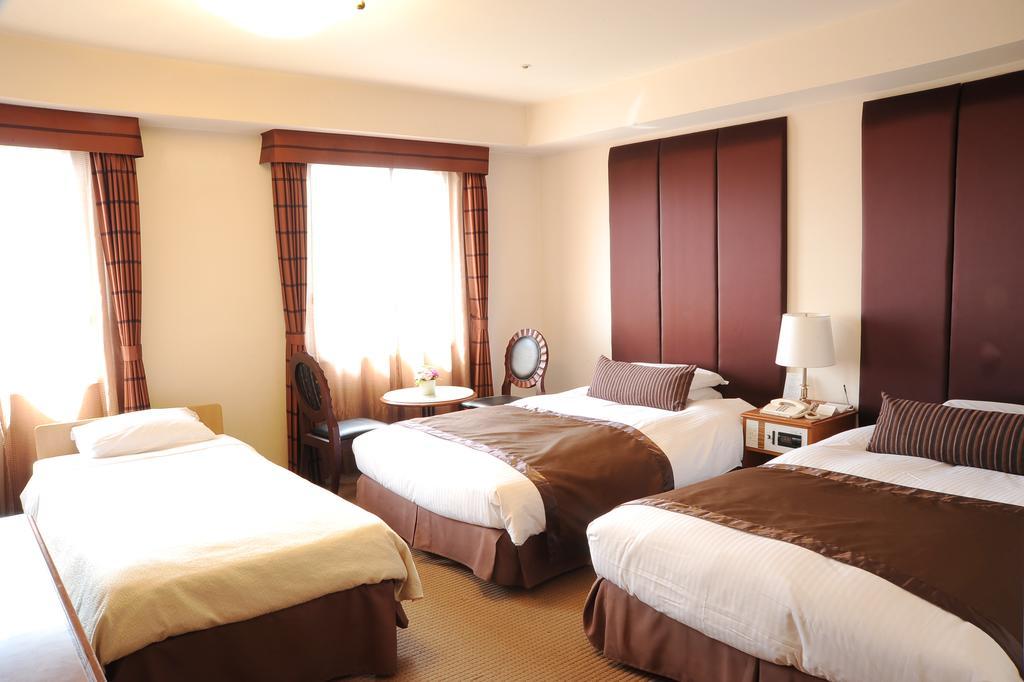 Hotel Yokohama Garden Luaran gambar