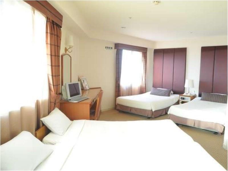 Hotel Yokohama Garden Luaran gambar